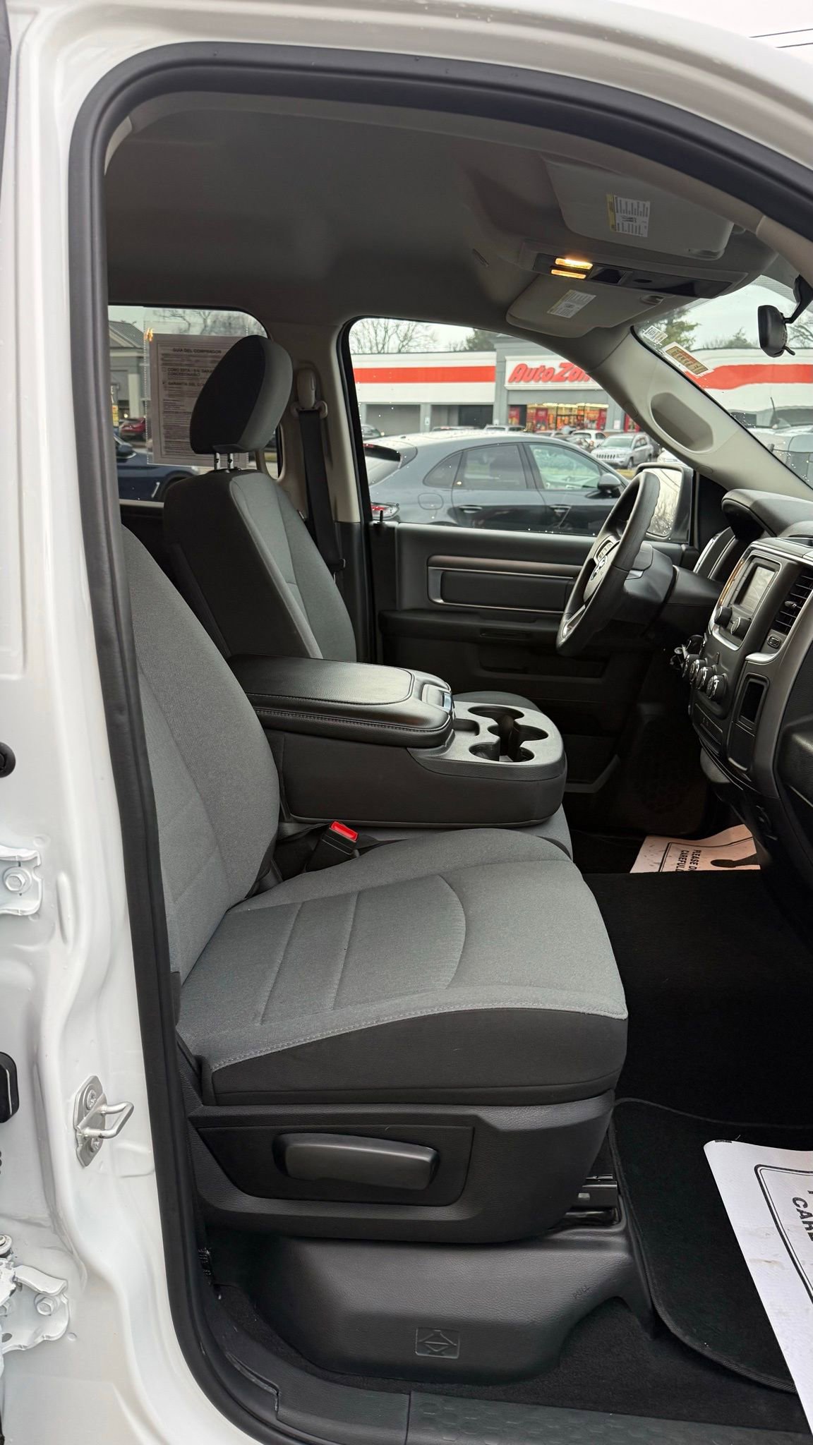 Used 2024 RAM 1500 Classic SLT image 15