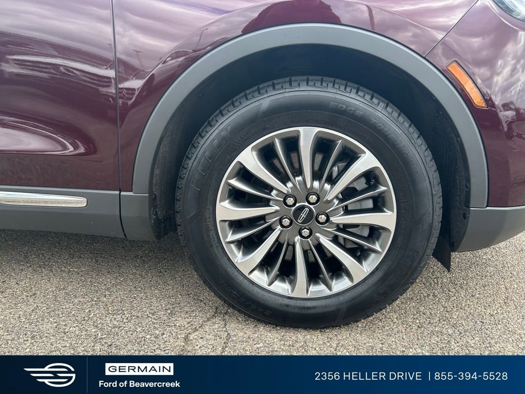 Used 2022 Lincoln Nautilus AWD w/ Premium Package image 11