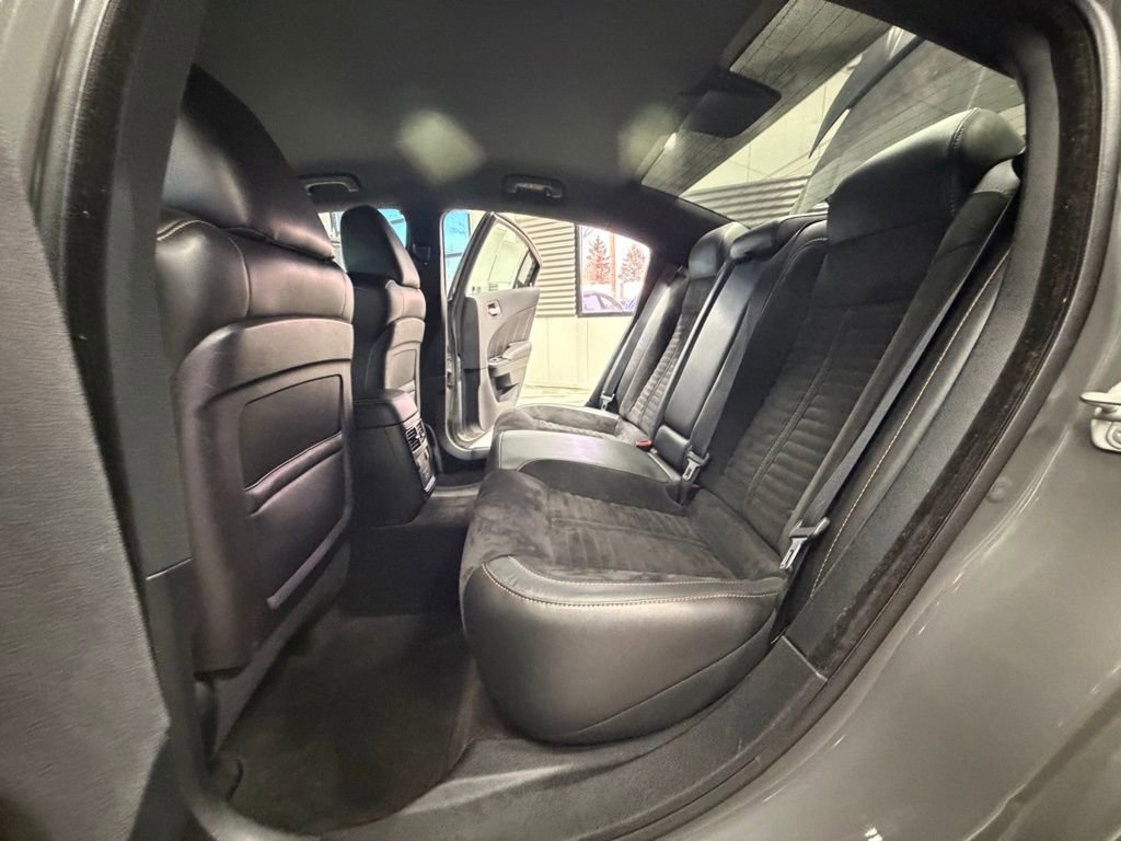 Used 2018 Dodge Charger R/T image 46