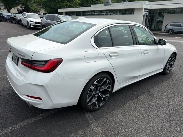Used 2025 BMW 330i xDrive Sedan AWD/4WD image 6