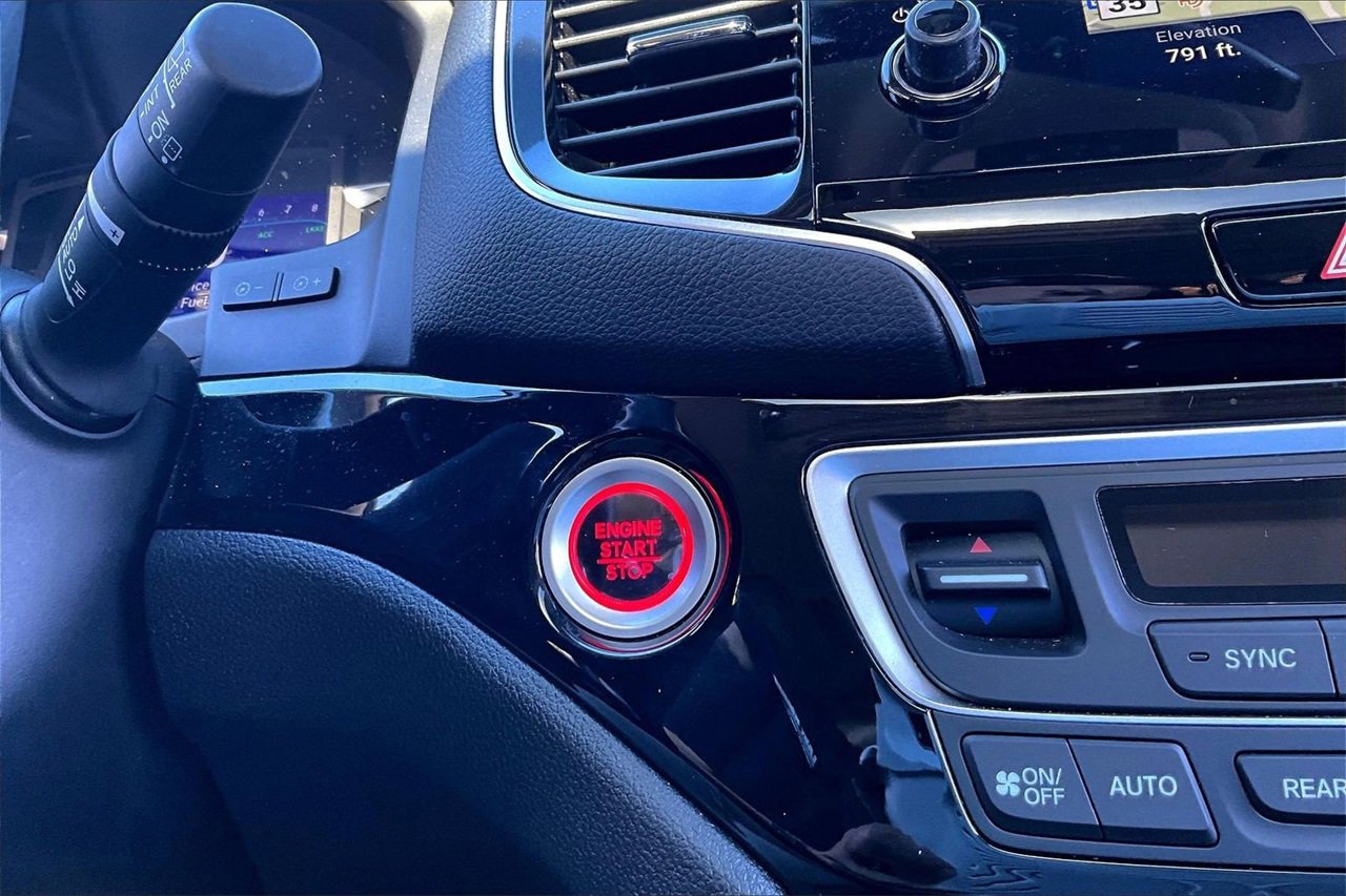 Used 2022 Honda Pilot Elite image 28