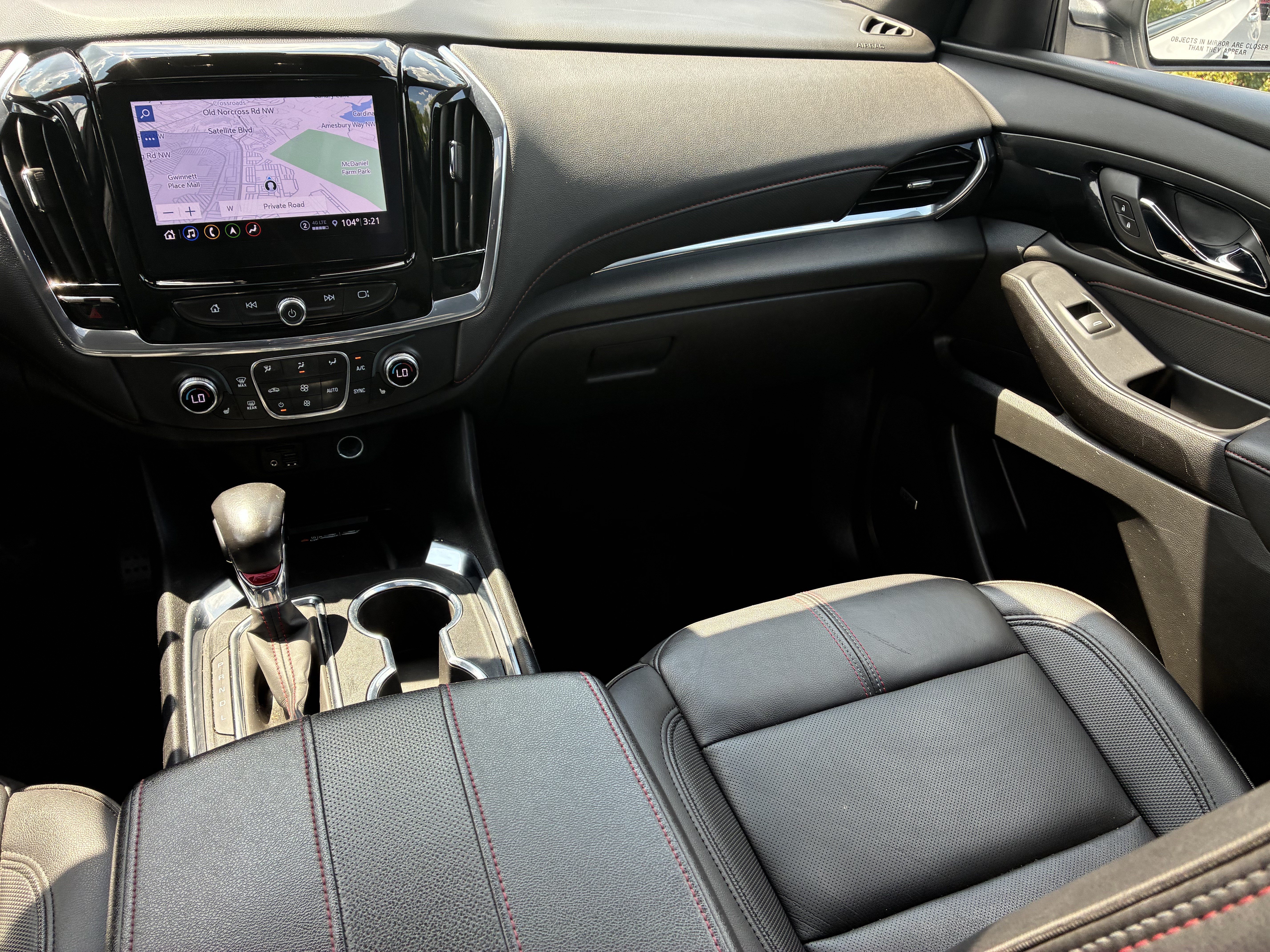 Used 2022 Chevrolet Traverse RS AWD/4WD image 21