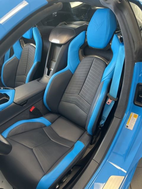 Used 2023 Chevrolet Corvette Stingray Premium Cpe w/ Z51 Performance Package image 9