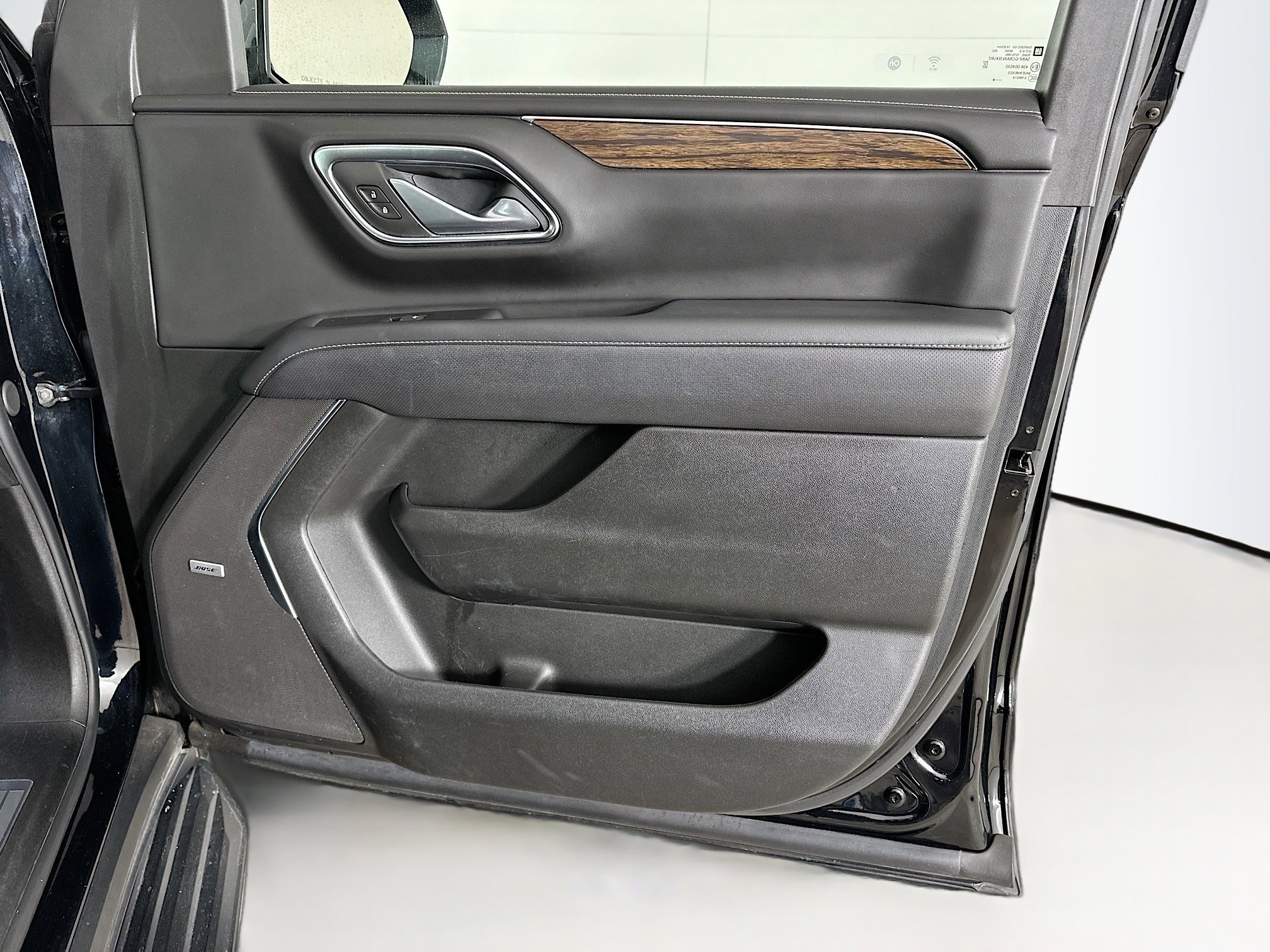 Used 2024 Chevrolet Tahoe Premier image 34