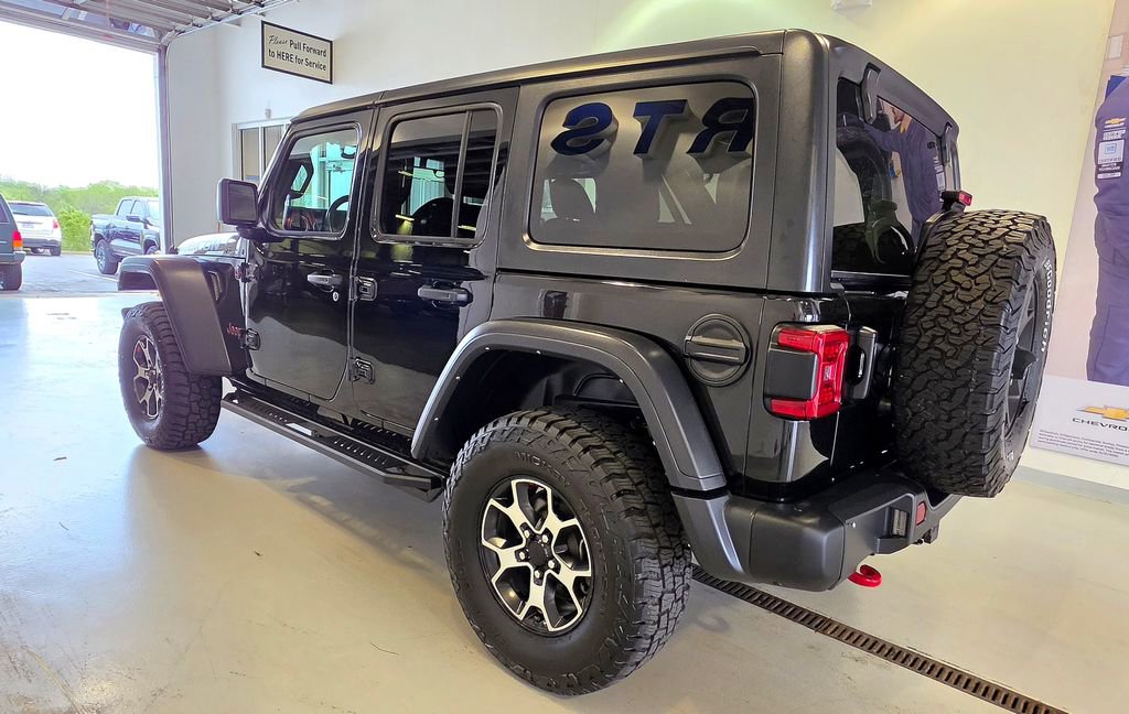 Used 2021 Jeep Wrangler Unlimited Rubicon w/ Uconnect 4C Nav & Sound Group AWD/4WD image 9