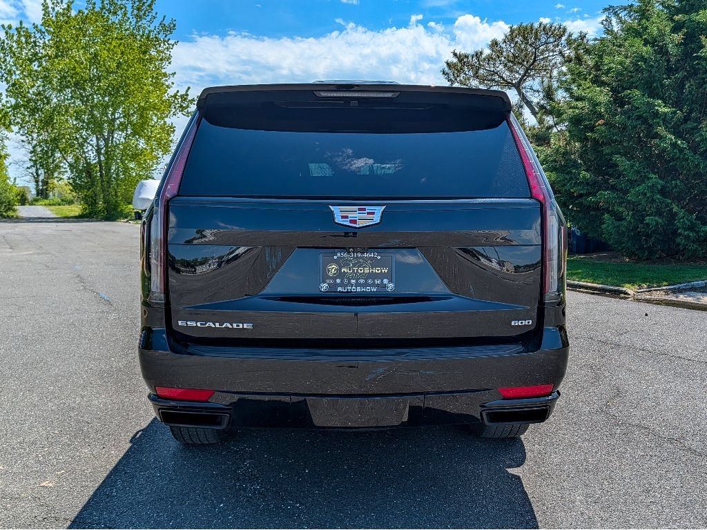 Used 2023 Cadillac Escalade Sport AWD/4WD image 10
