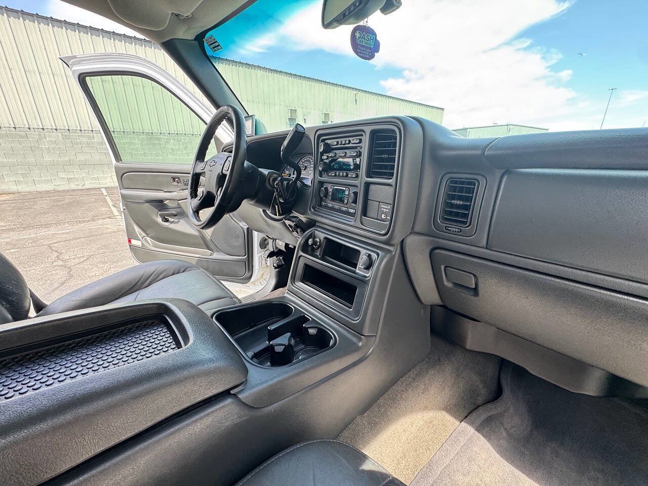 Used 2006 Chevrolet Silverado 2500 W/T w/ Skid Plate Package AWD/4WD image 50