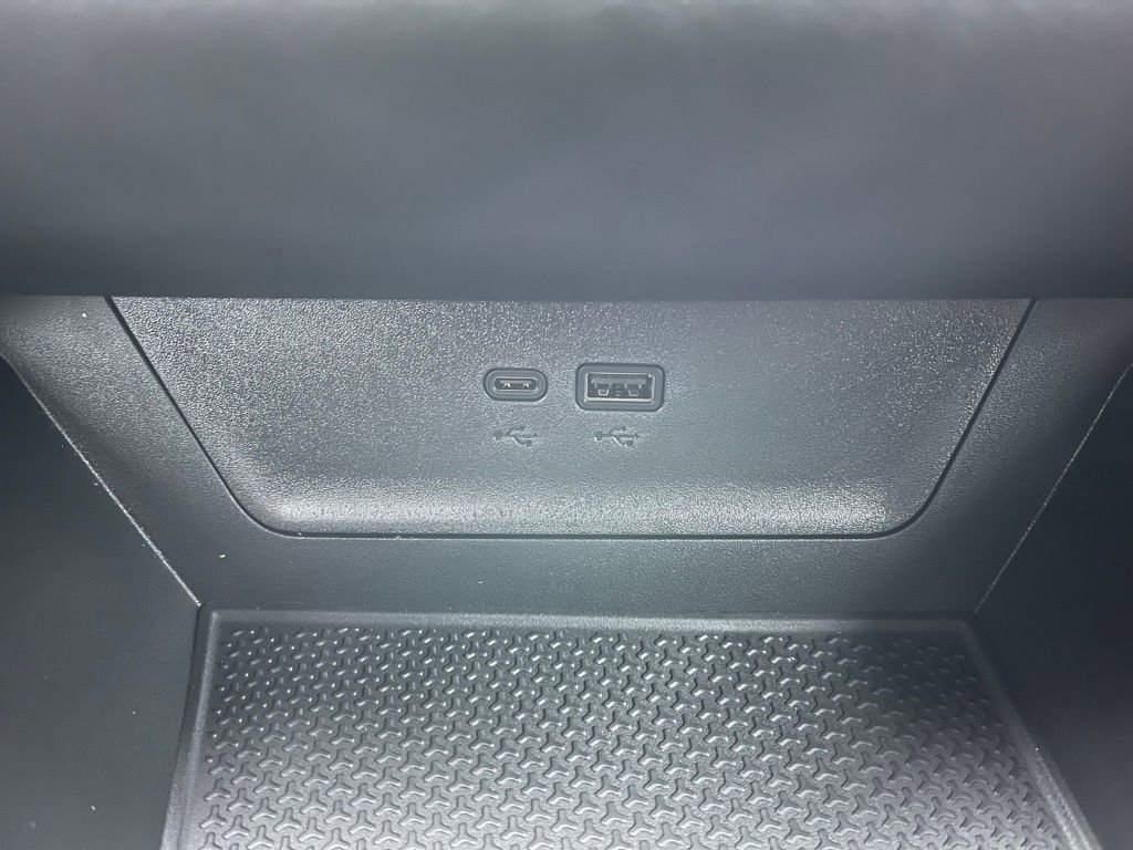 New 2026 Chevrolet Equinox RS w/ Convenience Package III image 19