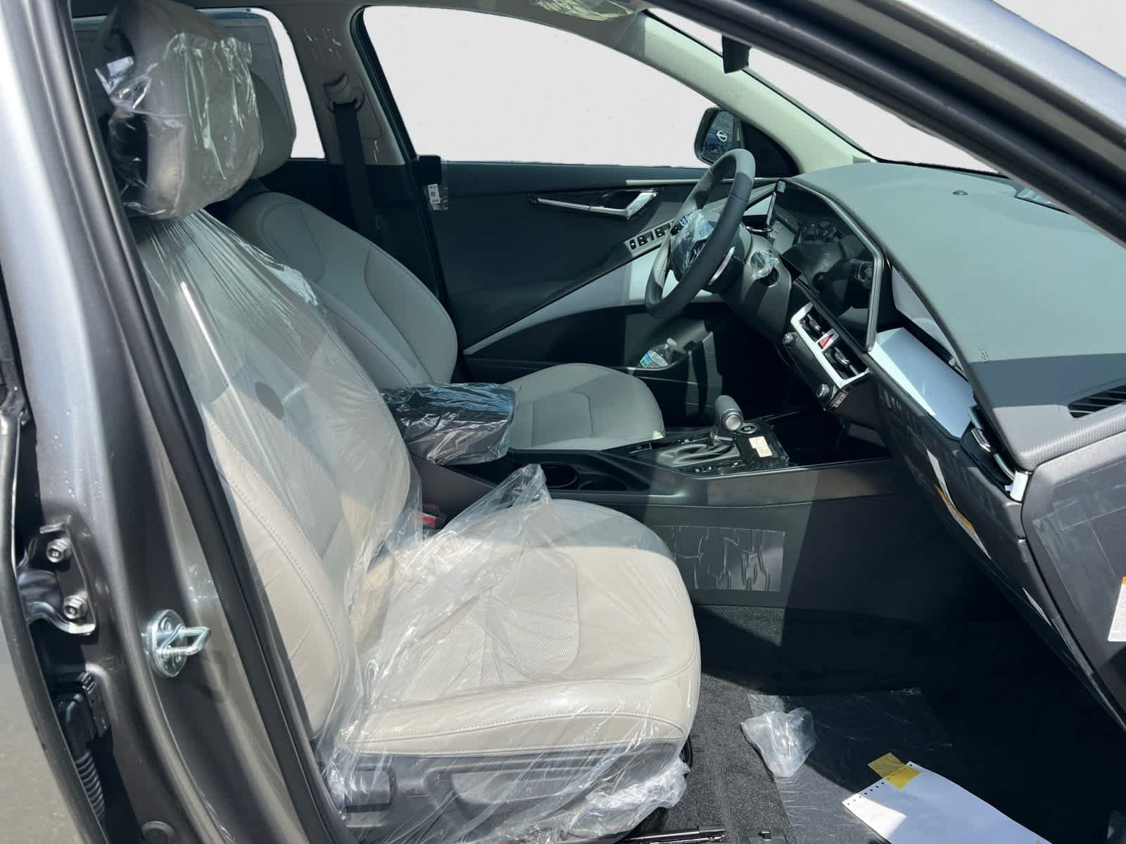 Certified 2025 Kia Niro EX FWD image 15