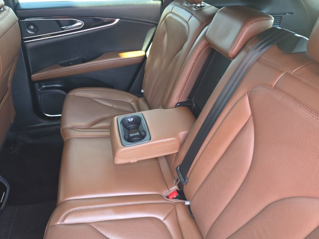 Used 2023 Lincoln Nautilus Reserve w/ Luxury Package image 30