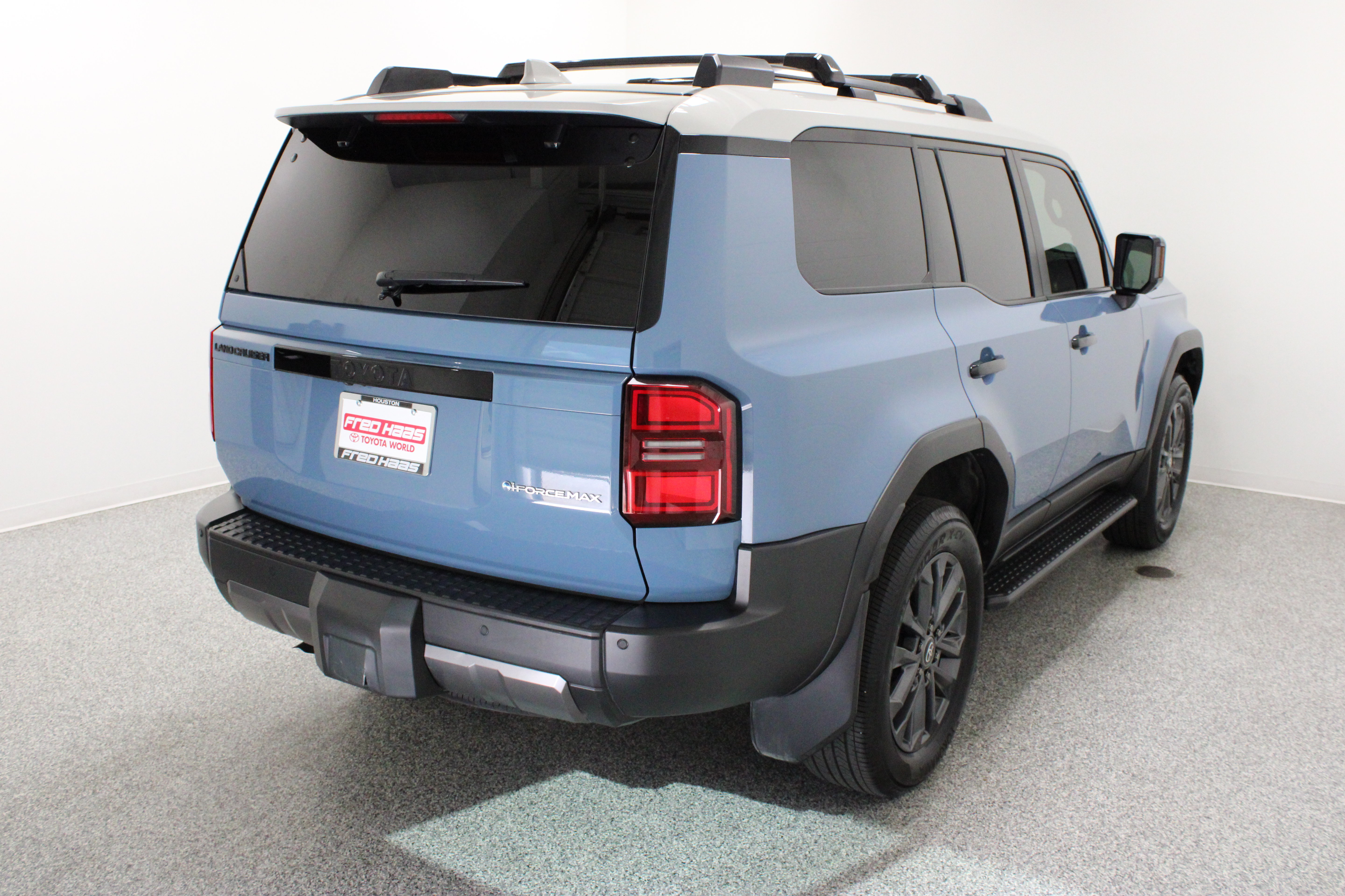 Used 2025 Toyota Land Cruiser w/ Premium Package AWD/4WD image 7