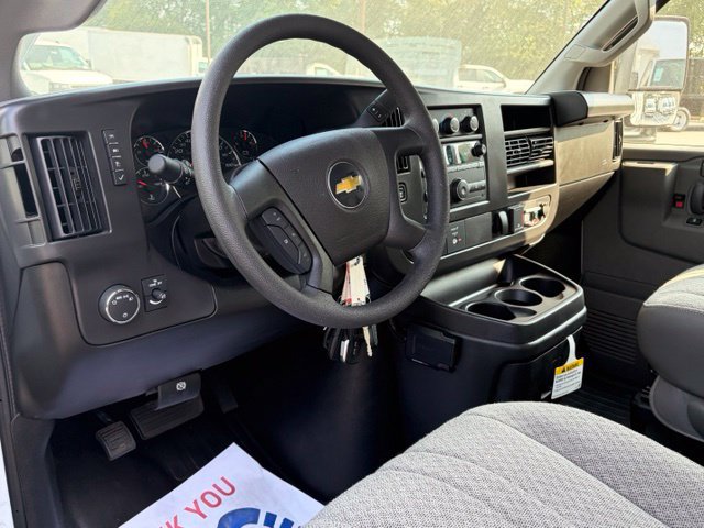 New 2026 Chevrolet Express 3500 w/ Power Convenience Package RWD image 29