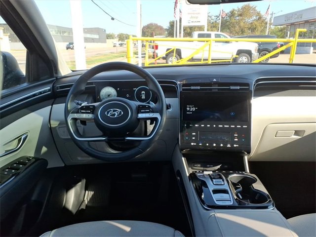 Used 2024 Hyundai Tucson Limited image 12