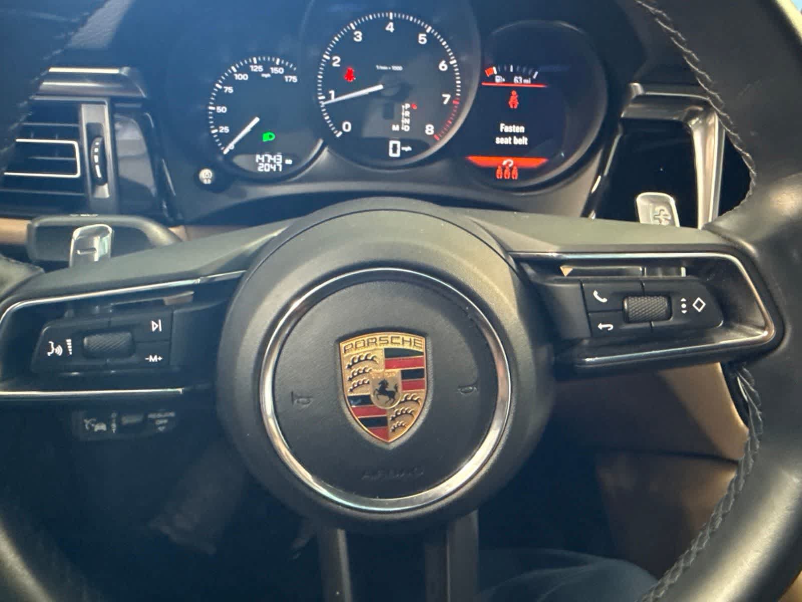 Used 2024 Porsche Macan AWD/4WD image 19