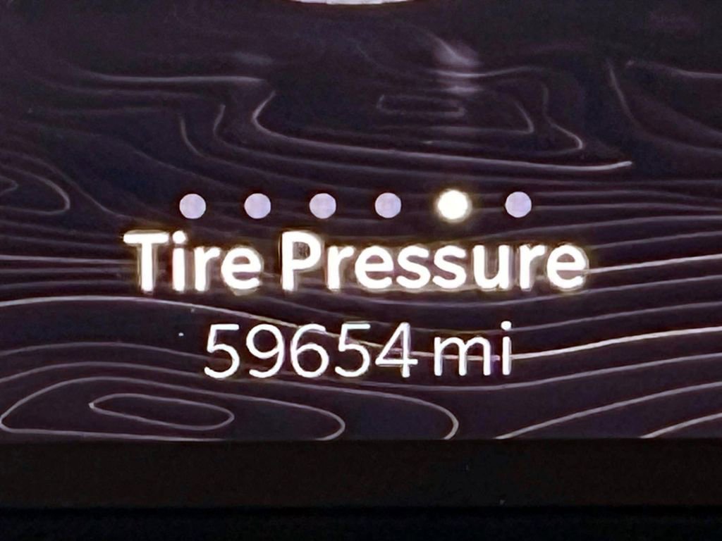 Certified 2024 Jeep Wagoneer Series II image 27