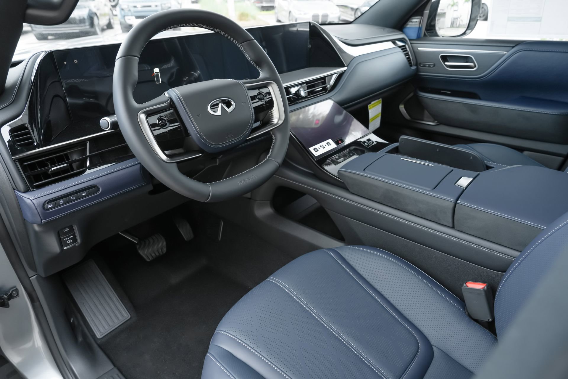 New 2026 INFINITI QX80 4WD w/ Sport Exterior Package image 7