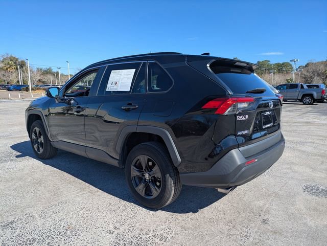 Used 2024 Toyota RAV4 XLE image 5