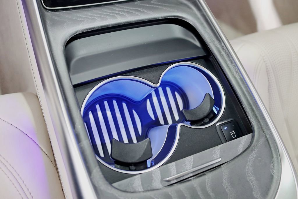 Used 2021 Mercedes-Benz AMG GT 63 image 33