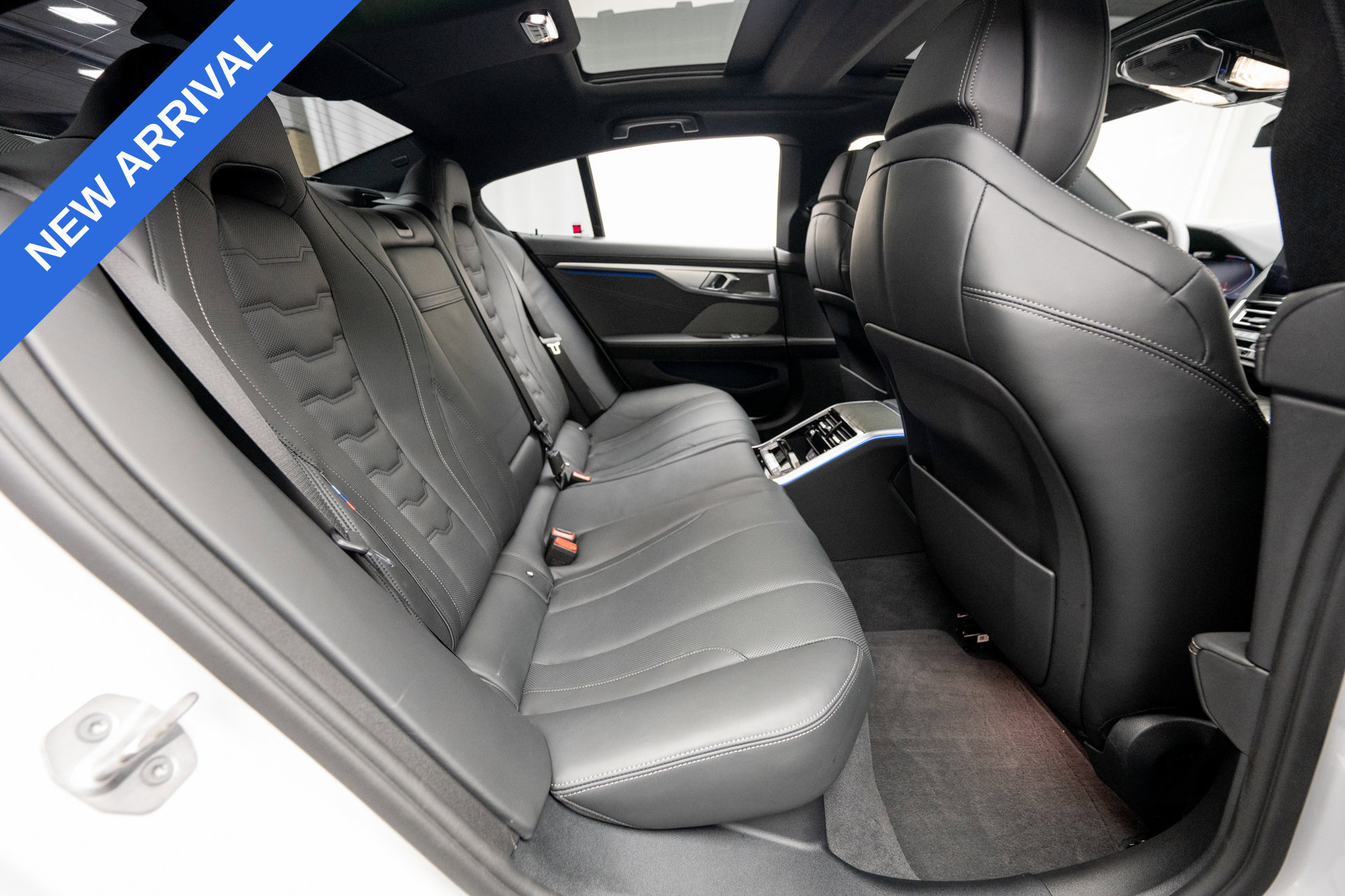 Used 2025 BMW 840i xDrive AWD/4WD image 18