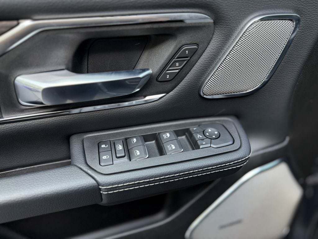 New 2026 RAM 1500 Laramie w/ Night Edition AWD/4WD image 25