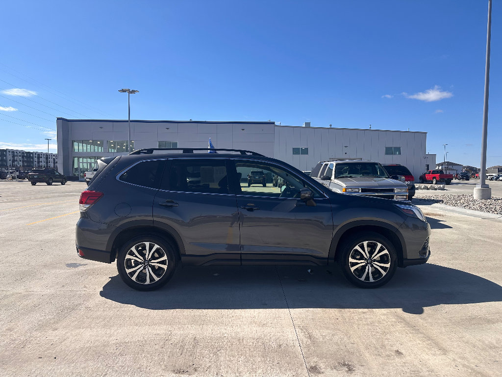 Used 2024 Subaru Forester Limited w/ POP Package 3 AWD/4WD image 4
