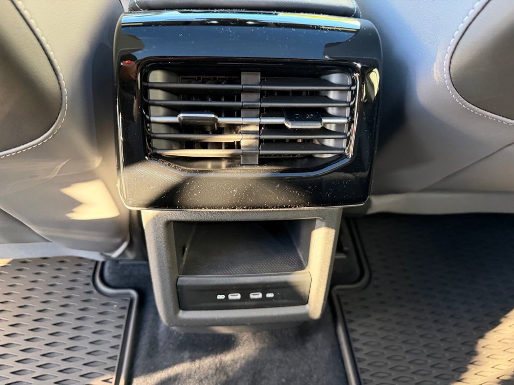 New 2026 Volkswagen ID.4 Pro S image 24