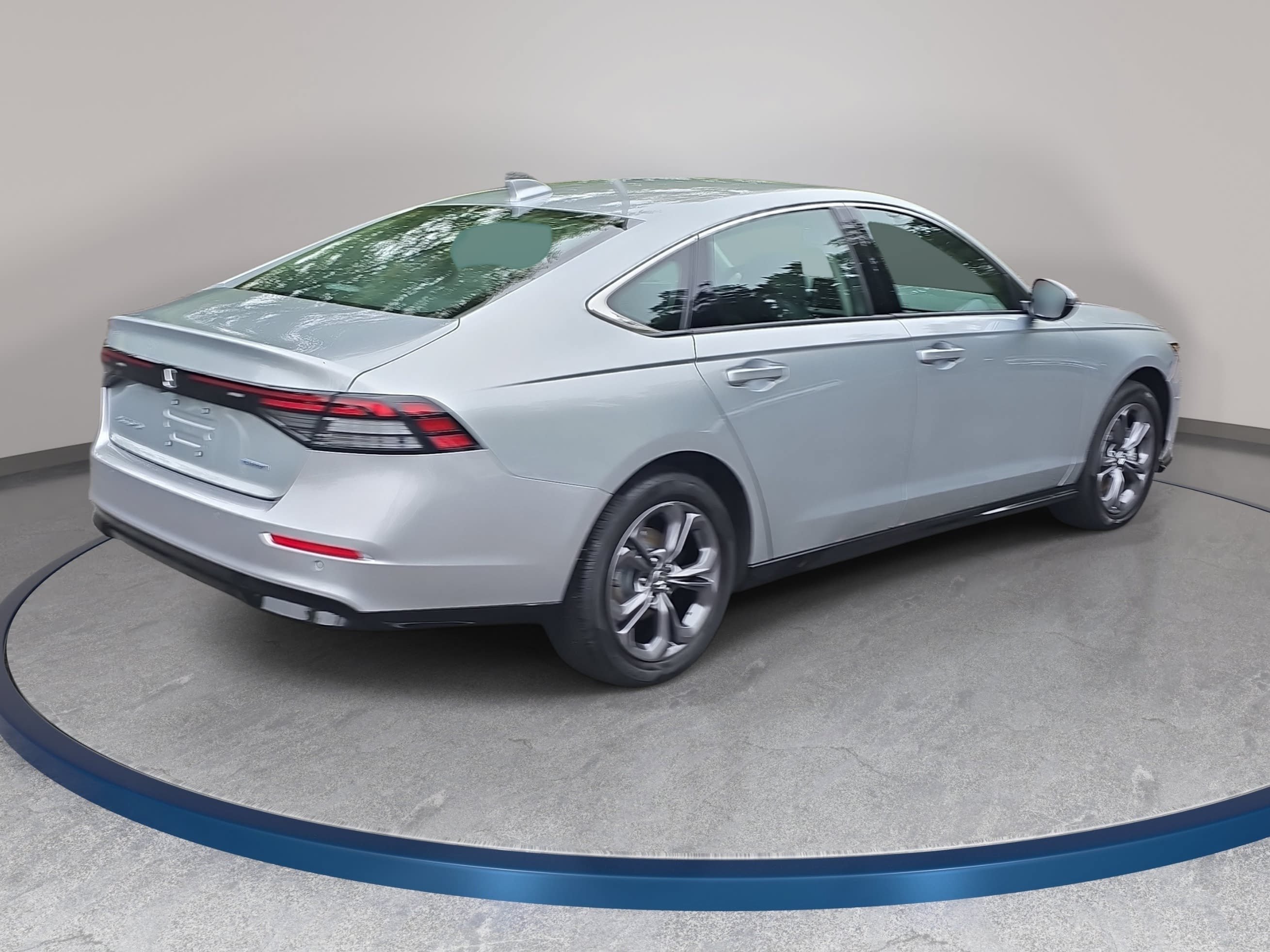 Used 2026 Honda Accord EX-L image 5