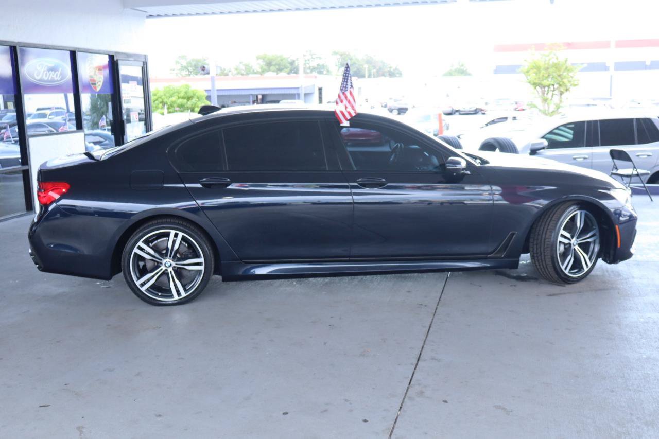 Used 2017 BMW 740i RWD image 4