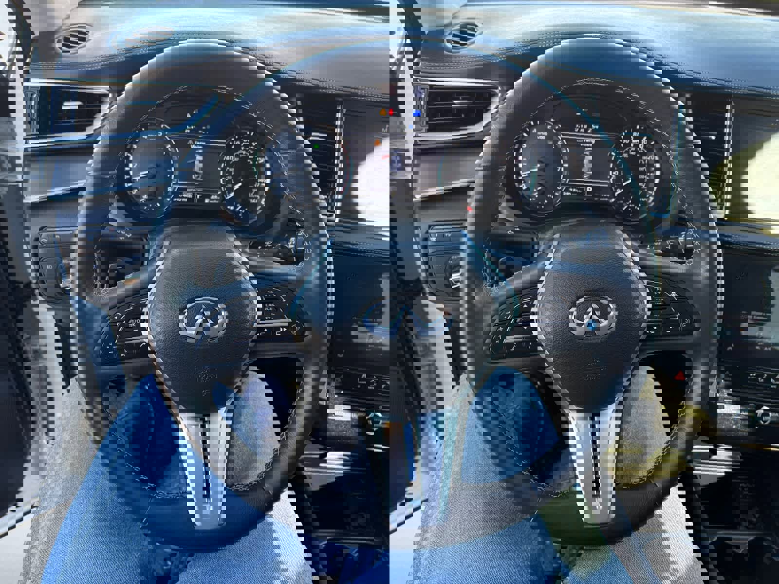 Used 2022 INFINITI QX50 Luxe image 31