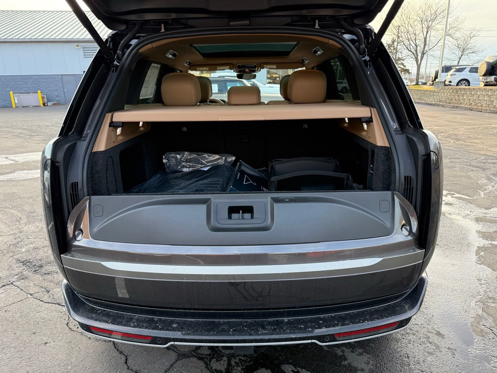 New 2026 Land Rover Range Rover SE AWD/4WD image 42