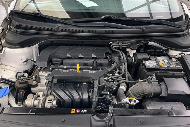 Certified 2022 Hyundai Accent SE FWD image 28
