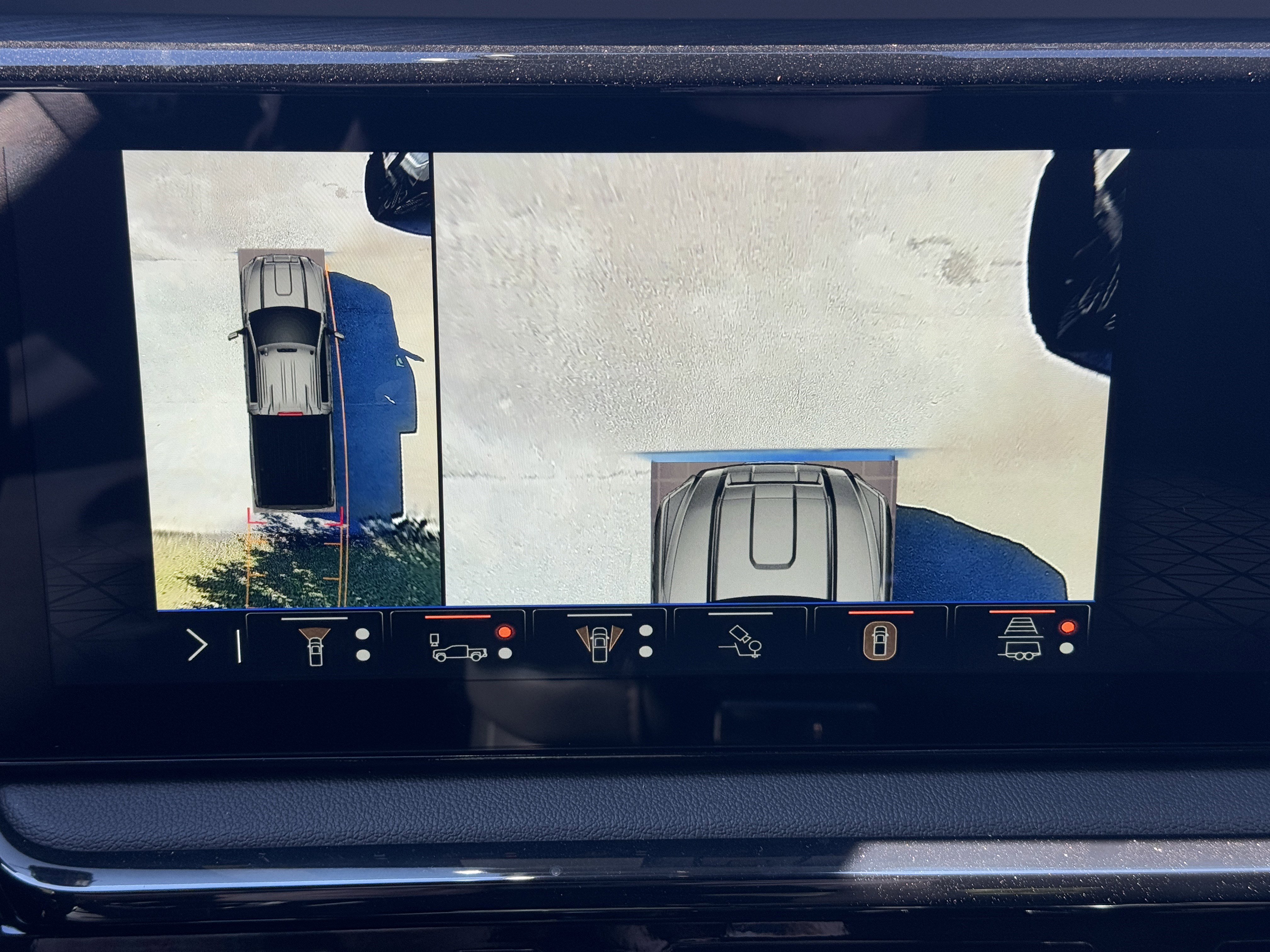 New 2026 GMC Sierra 2500 AT4 w/ AT4 Premium Plus Package image 46