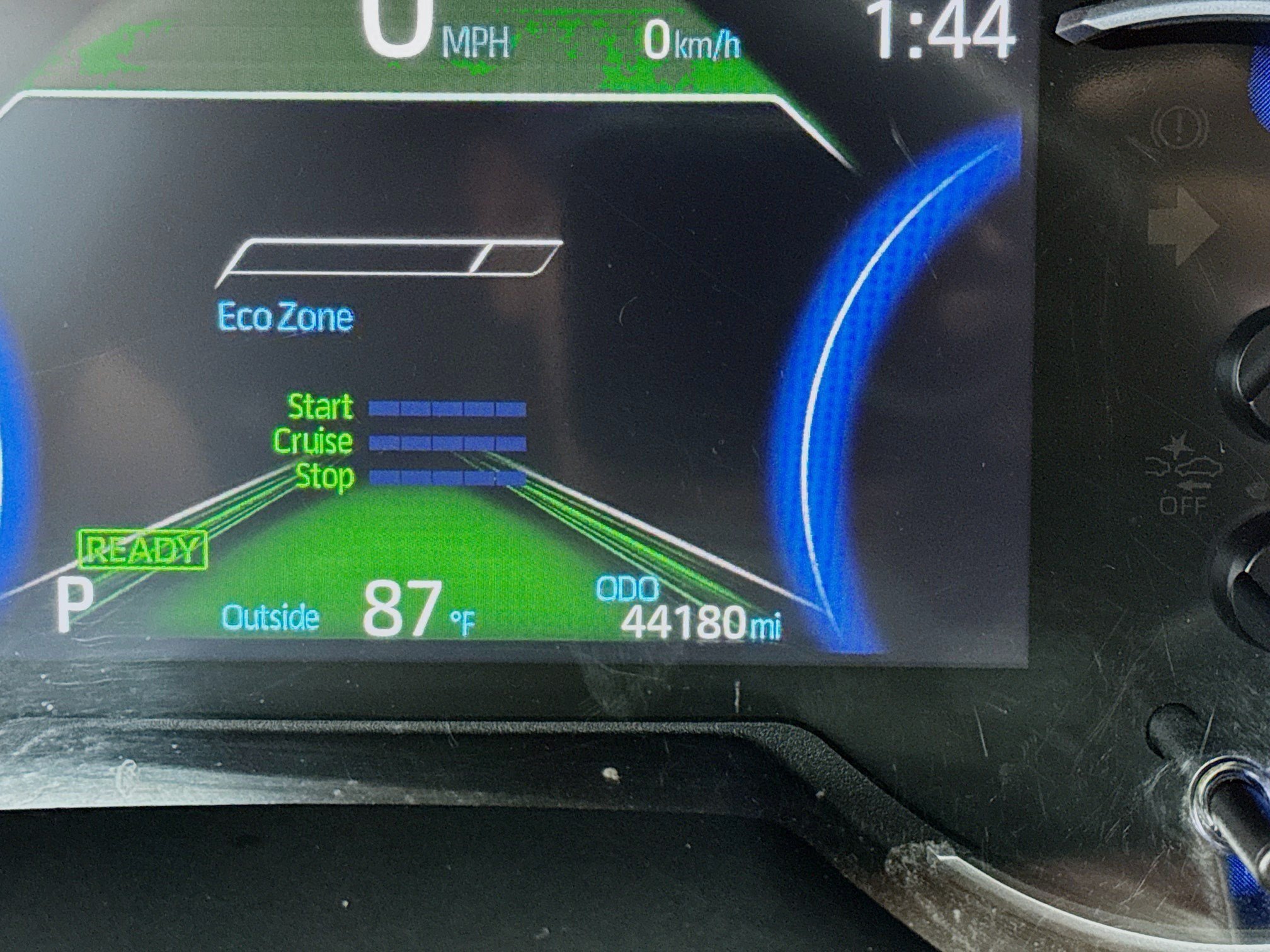 Used 2021 Toyota RAV4 SE w/ Weather & Moonroof Package AWD/4WD image 8