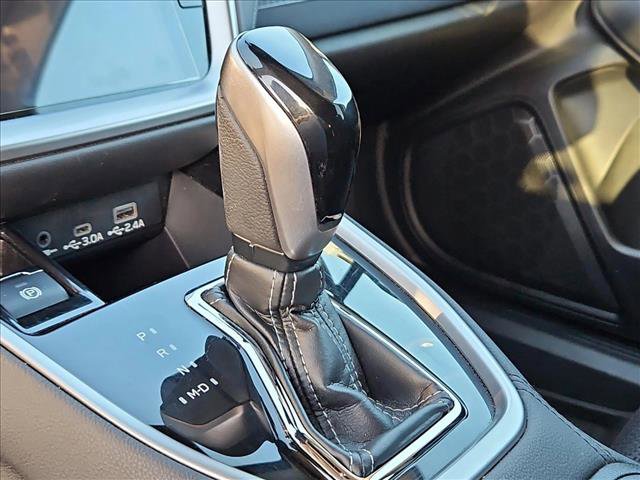 Used 2024 Subaru Outback Premium image 10