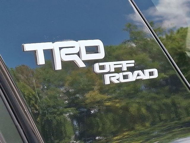 Used 2024 Toyota 4Runner TRD Off-Road image 36