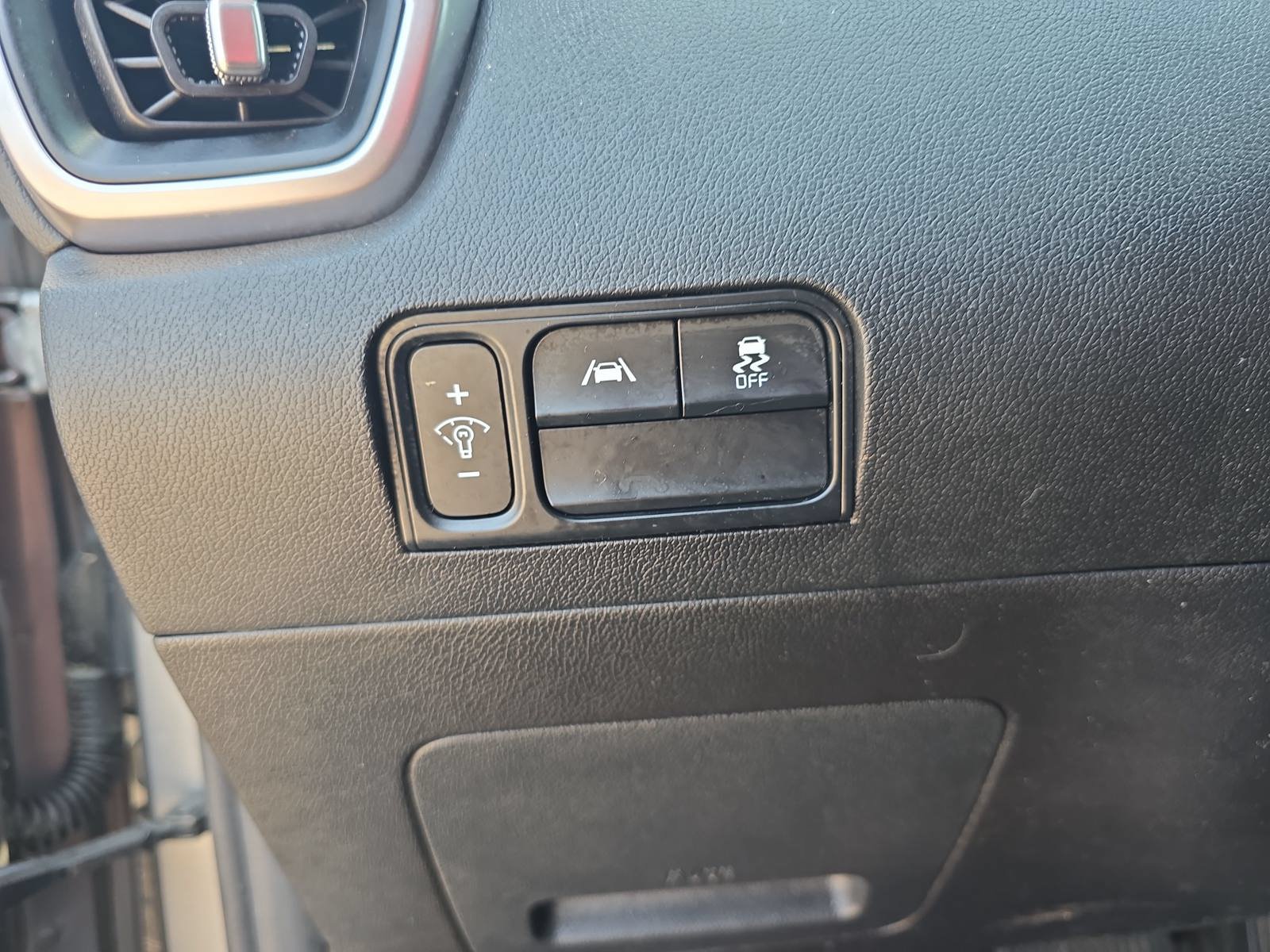 Used 2021 Kia Sorento S FWD image 26