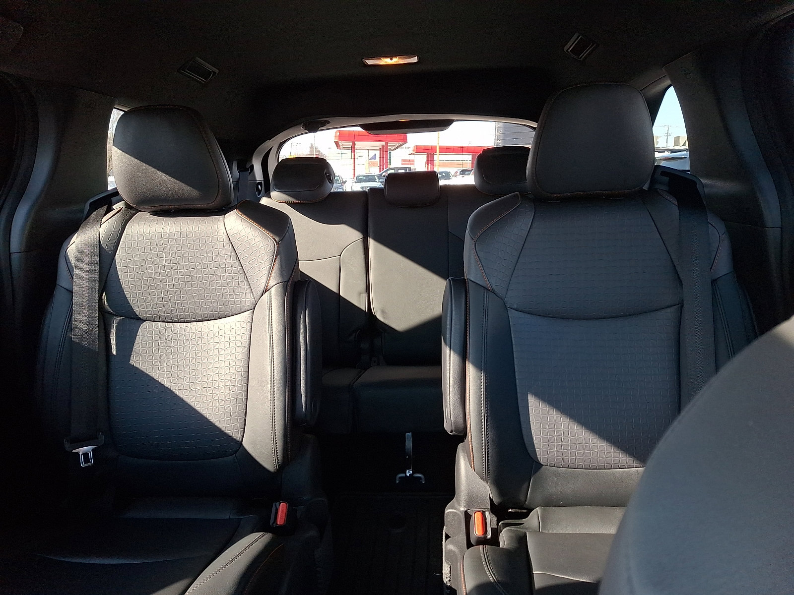 Used 2022 Toyota Sienna XSE w/ XSE Plus Package image 19