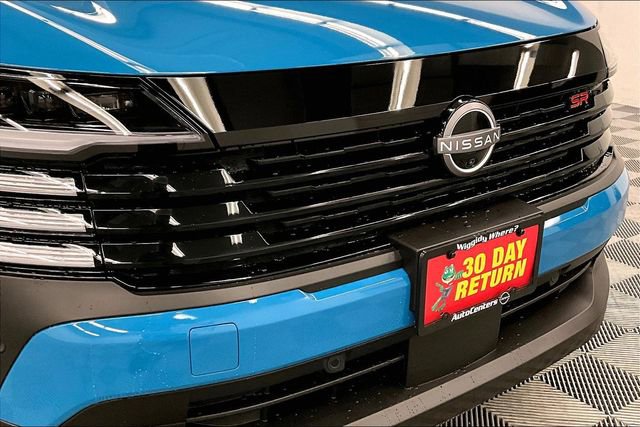 New 2026 Nissan Kicks SR w/ Cold Weather Package image 15