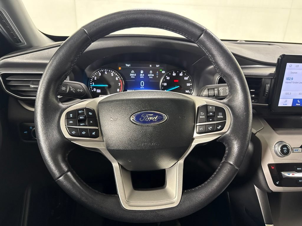 Used 2023 Ford Explorer XLT w/ Equipment Group 202A AWD/4WD image 24