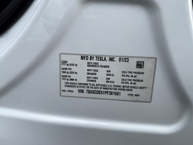Used 2023 Tesla Model X image 21