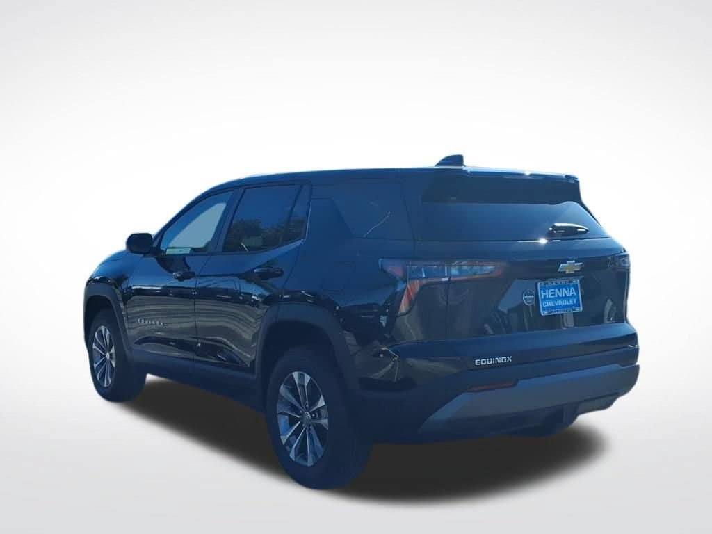 New 2027 Chevrolet Equinox LT w/ Convenience Package II FWD image 5