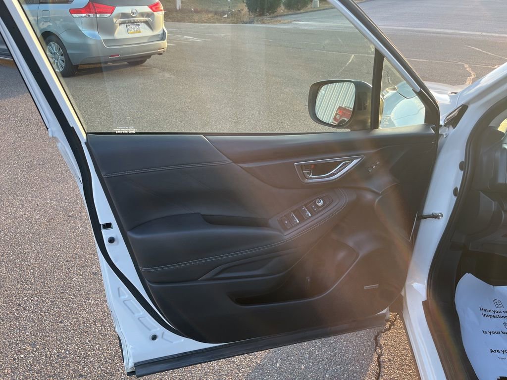 Used 2021 Subaru Forester Touring image 9