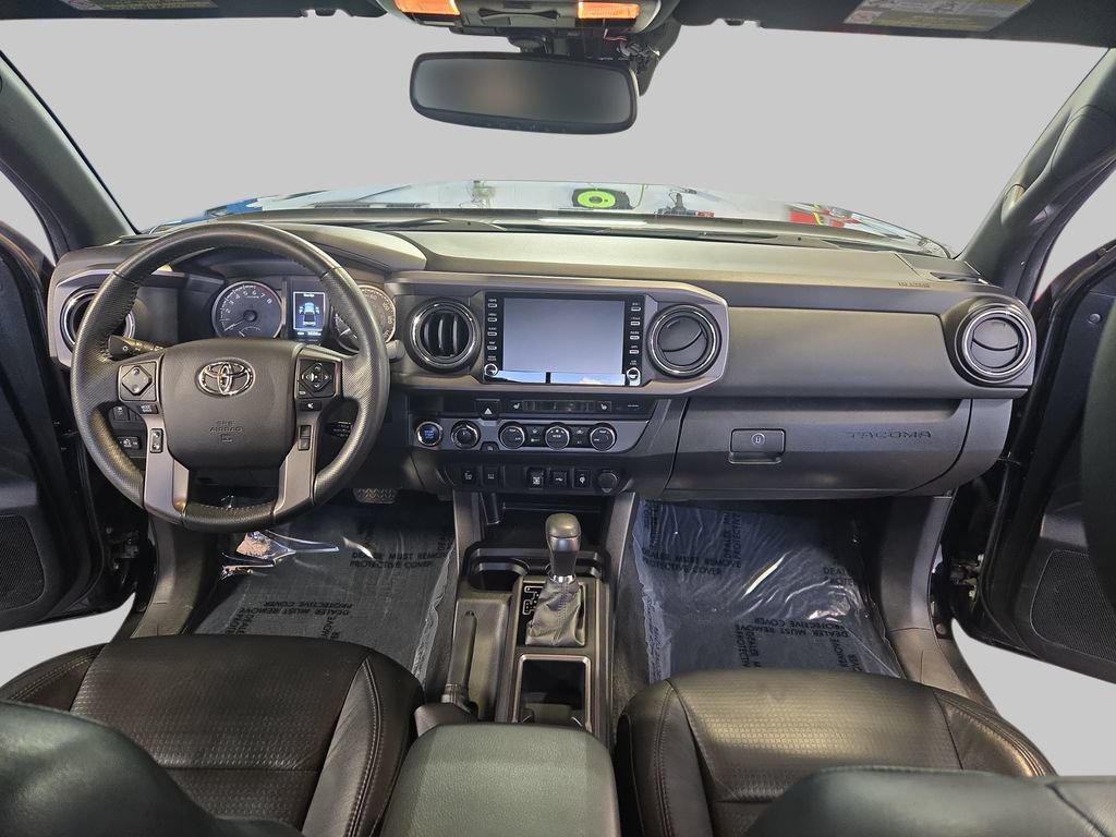 Used 2021 Toyota Tacoma 4x4 Double Cab image 10