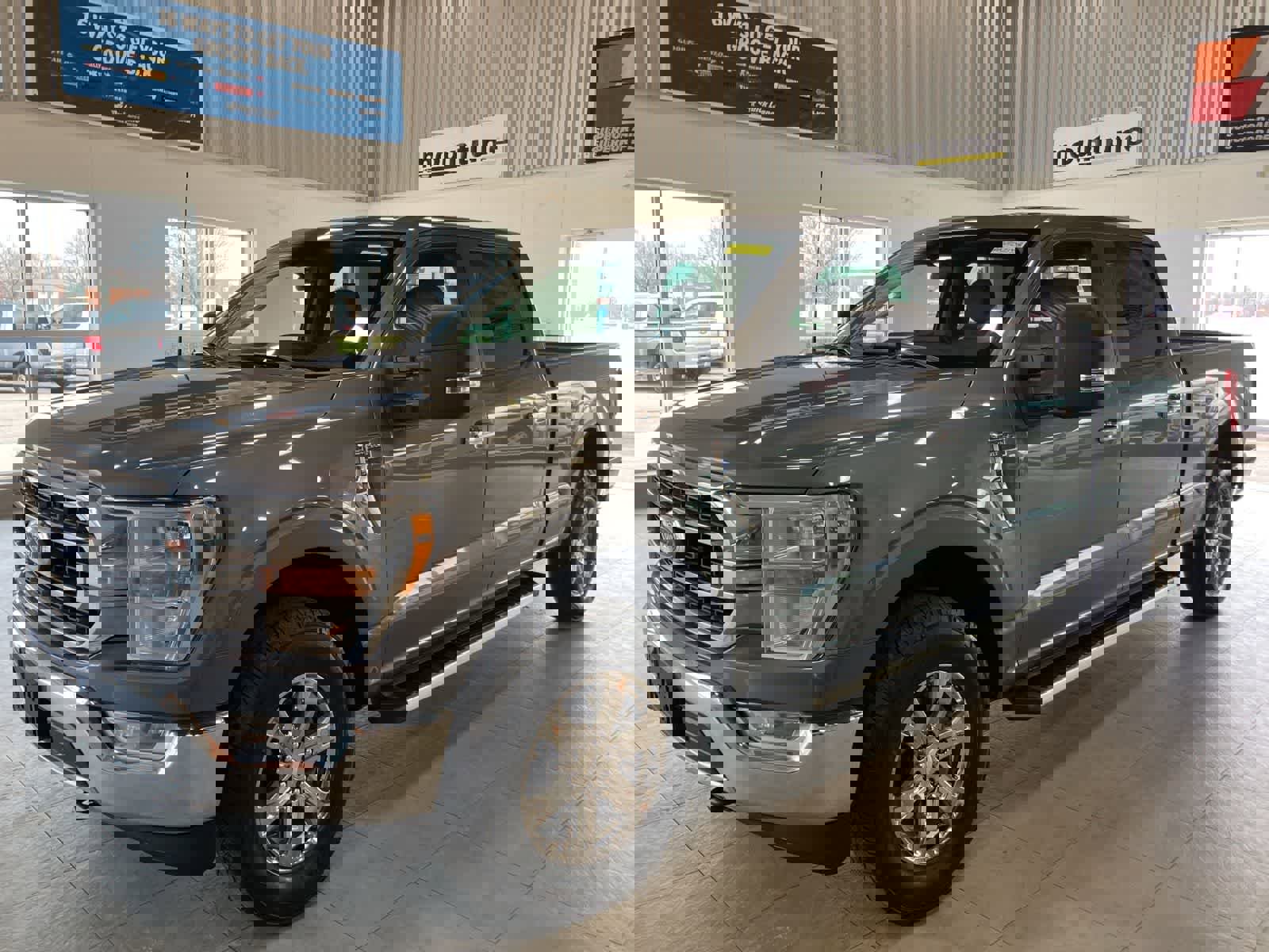 Used 2022 Ford F150 XLT w/ XTR Package AWD/4WD image 1