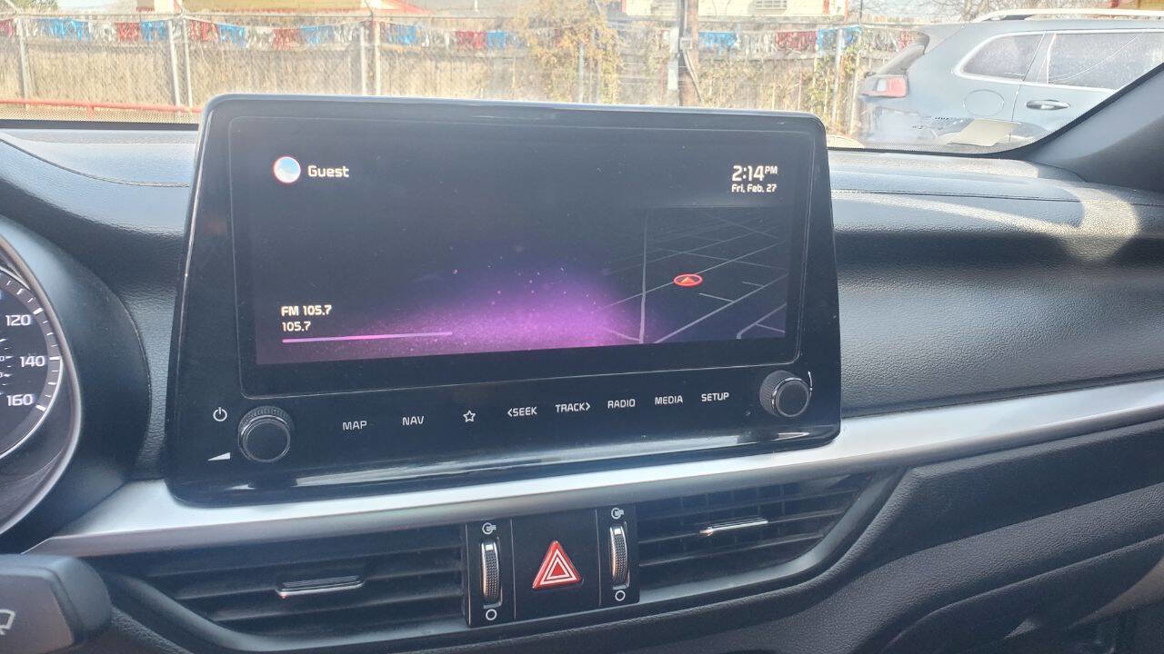 Used 2022 Kia Forte GT-Line image 15