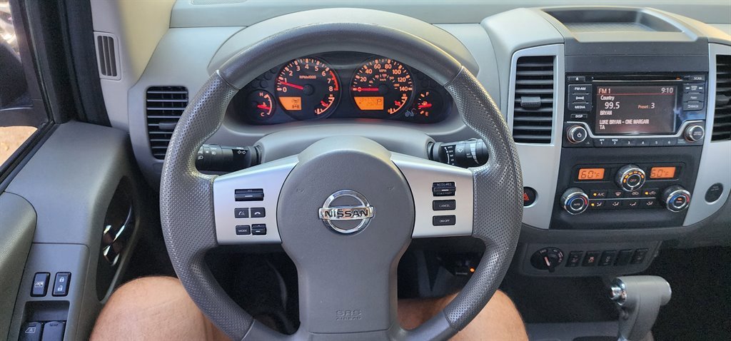 Used 2015 Nissan Frontier SV w/ SV Value Truck Package image 18