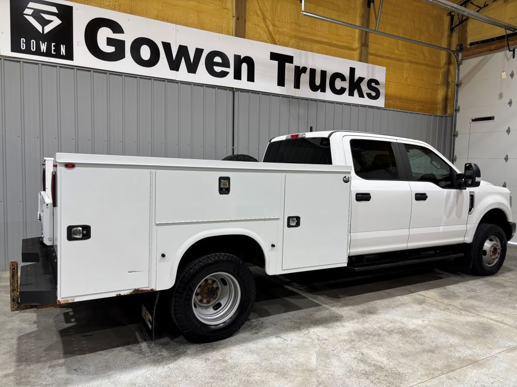 Used 2019 Ford F350 XL w/ Power Equipment Group image 6