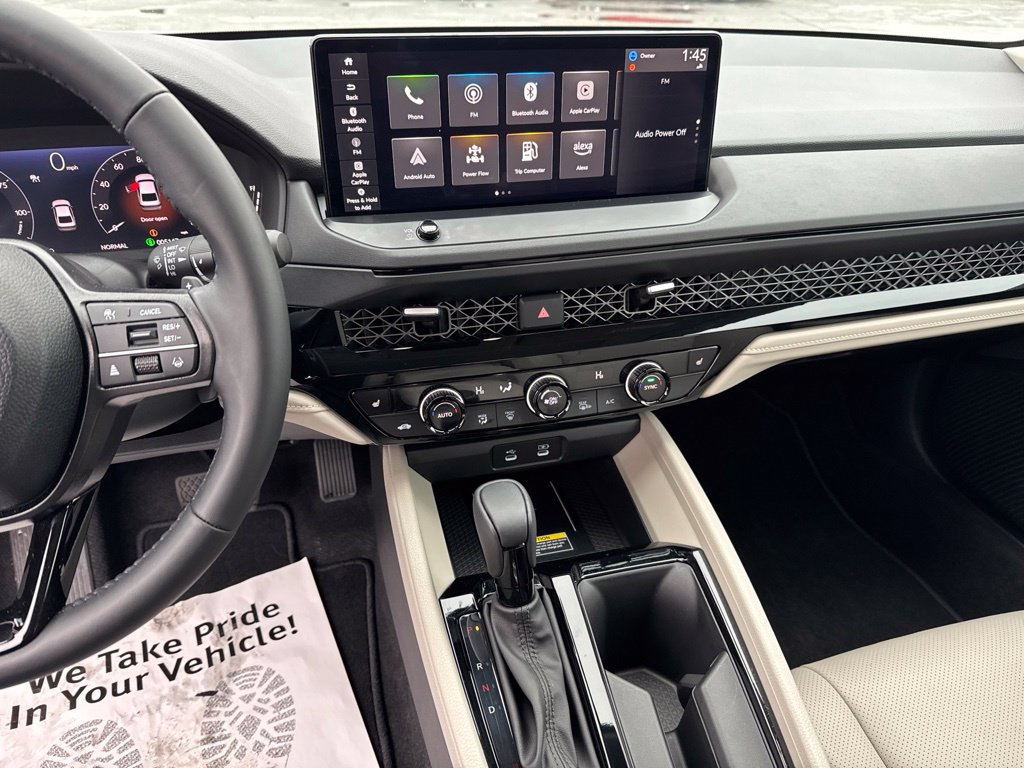 Certified 2025 Honda Accord EX-L image 17