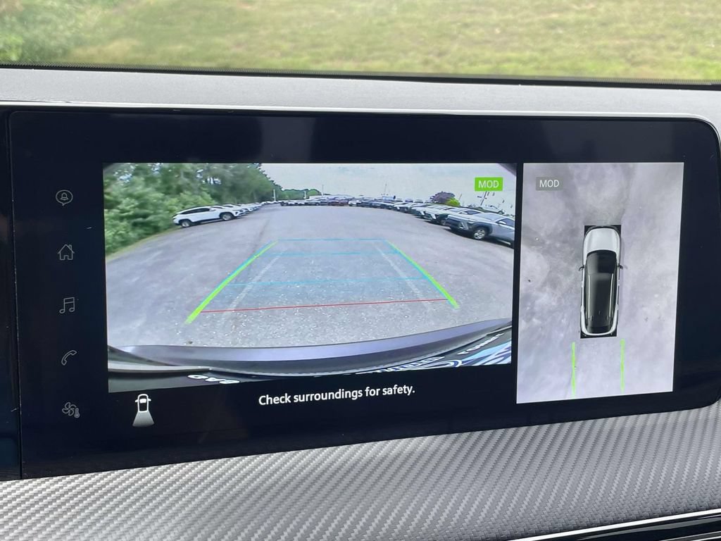 Used 2025 Nissan Kicks SR FWD image 26