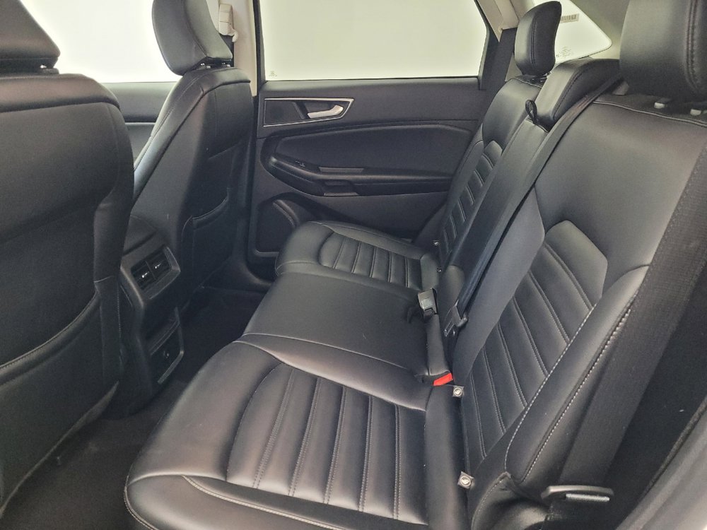 Used 2024 Ford Edge SEL image 18